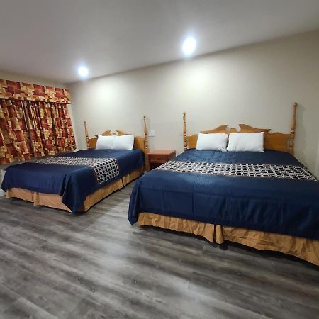 Majestic Inn & Suites 클라마스 팔스 외부 사진