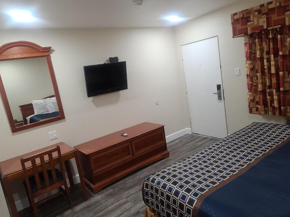 Majestic Inn & Suites 클라마스 팔스 외부 사진