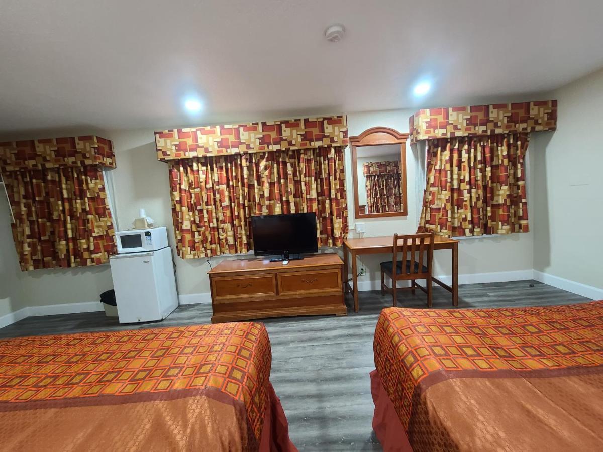 Majestic Inn & Suites 클라마스 팔스 외부 사진