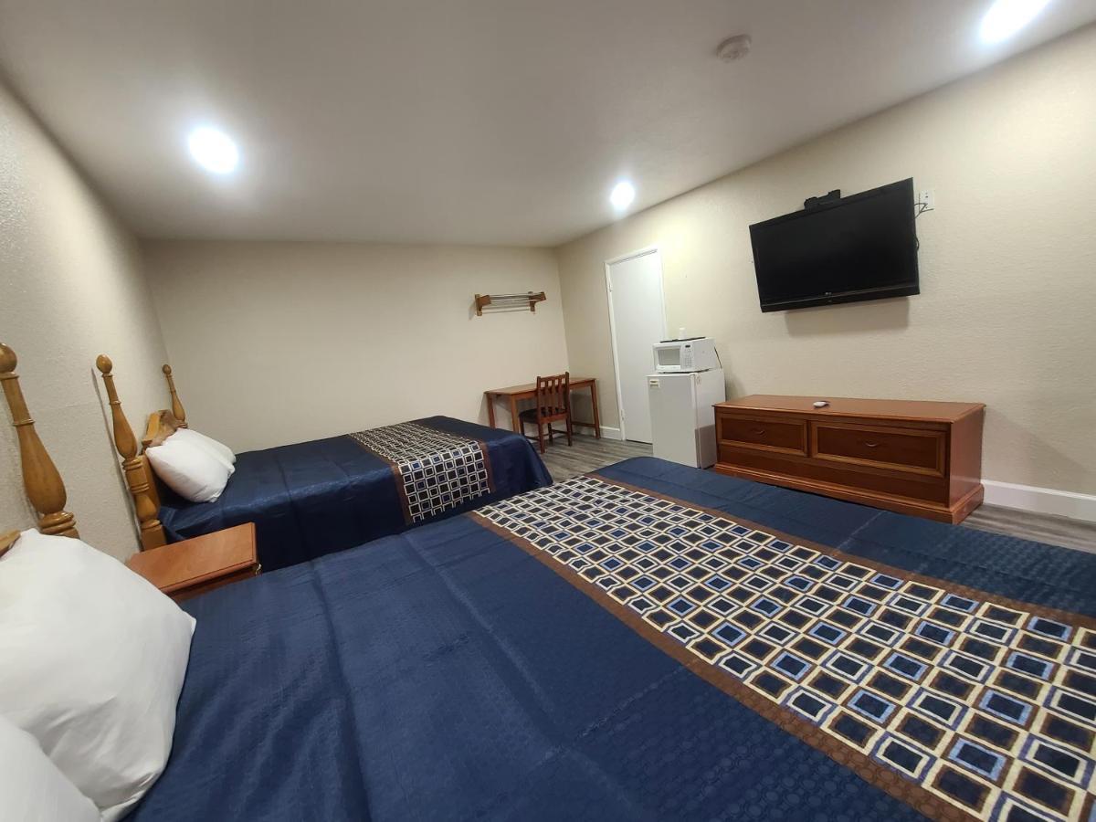 Majestic Inn & Suites 클라마스 팔스 외부 사진