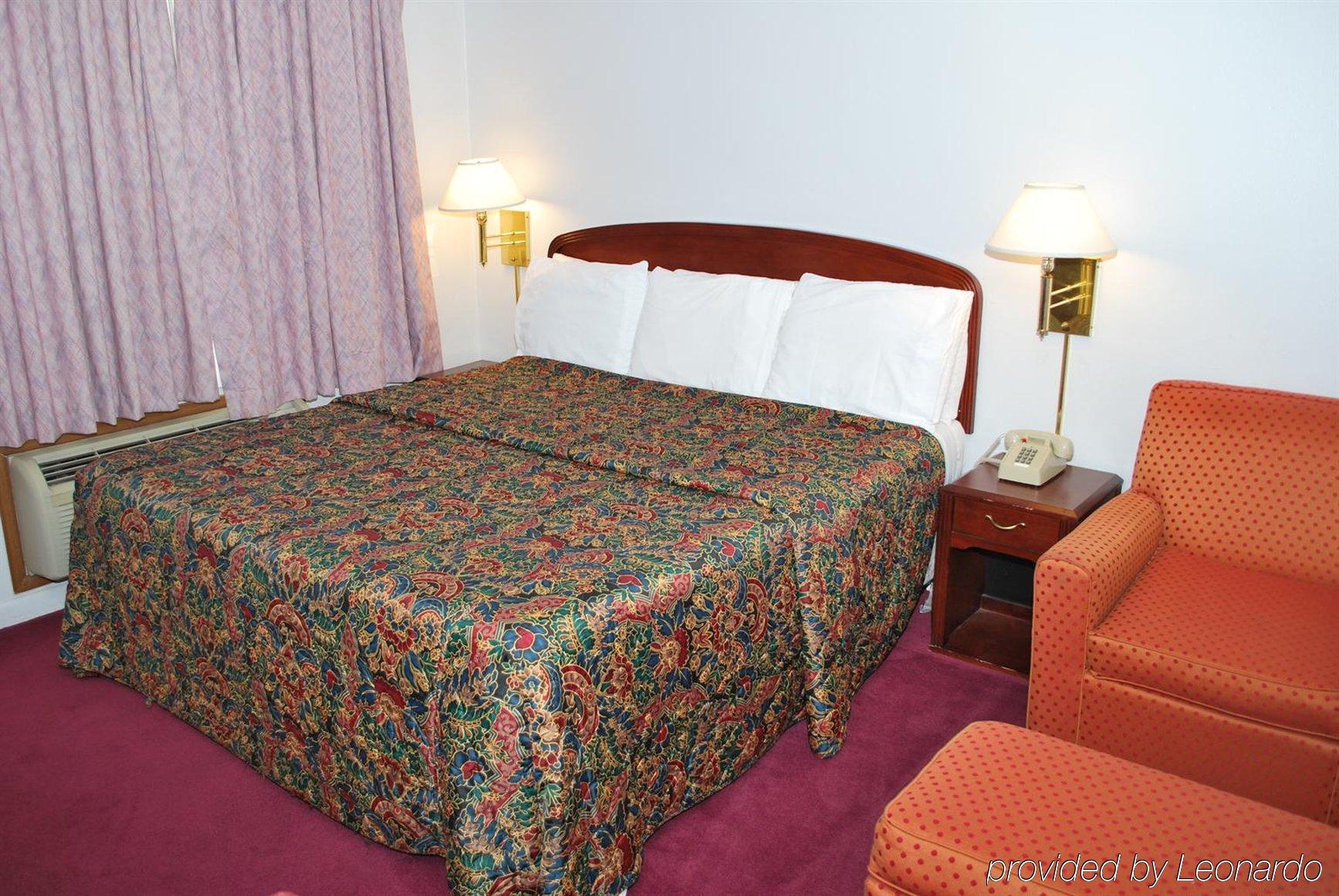 Majestic Inn & Suites 클라마스 팔스 객실 사진