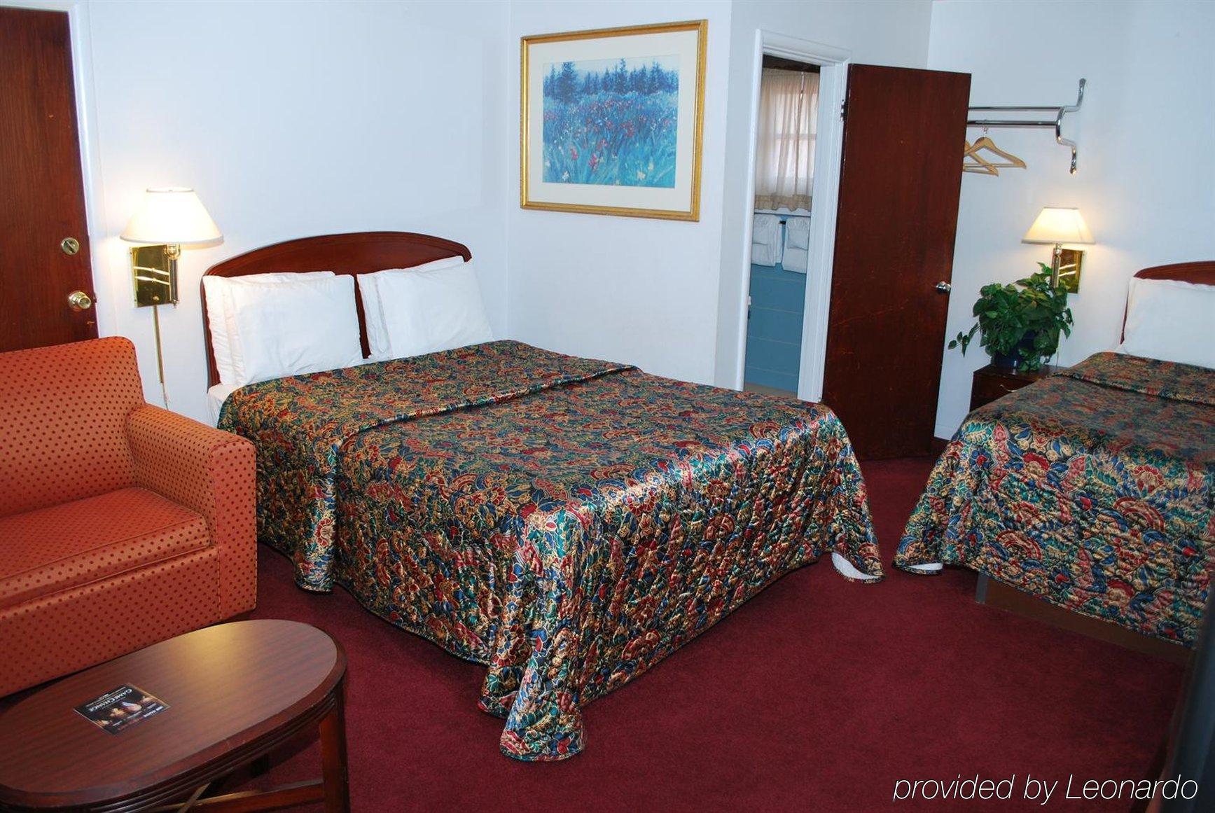 Majestic Inn & Suites 클라마스 팔스 객실 사진
