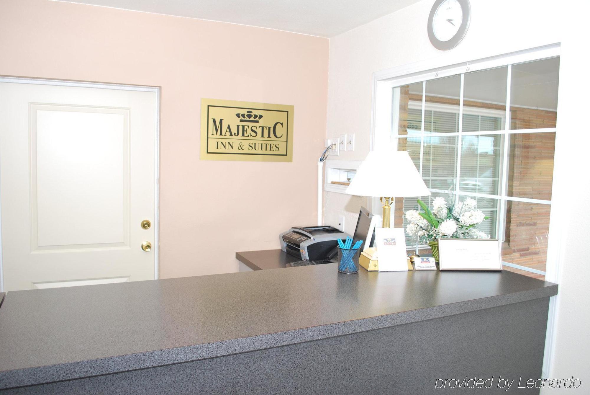 Majestic Inn & Suites 클라마스 팔스 외부 사진